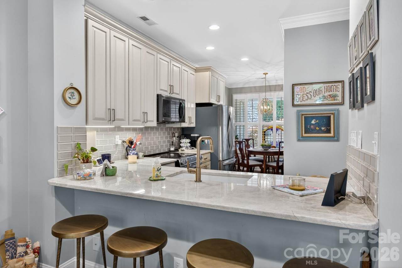 https://bt-photos.global.ssl.fastly.net/cmls/1280_boomver_1_4374287-1.jpg