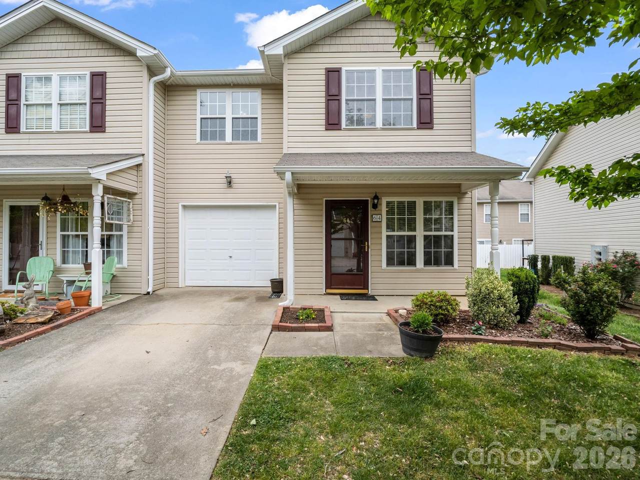 64 Lanceford Circle - Photo 1