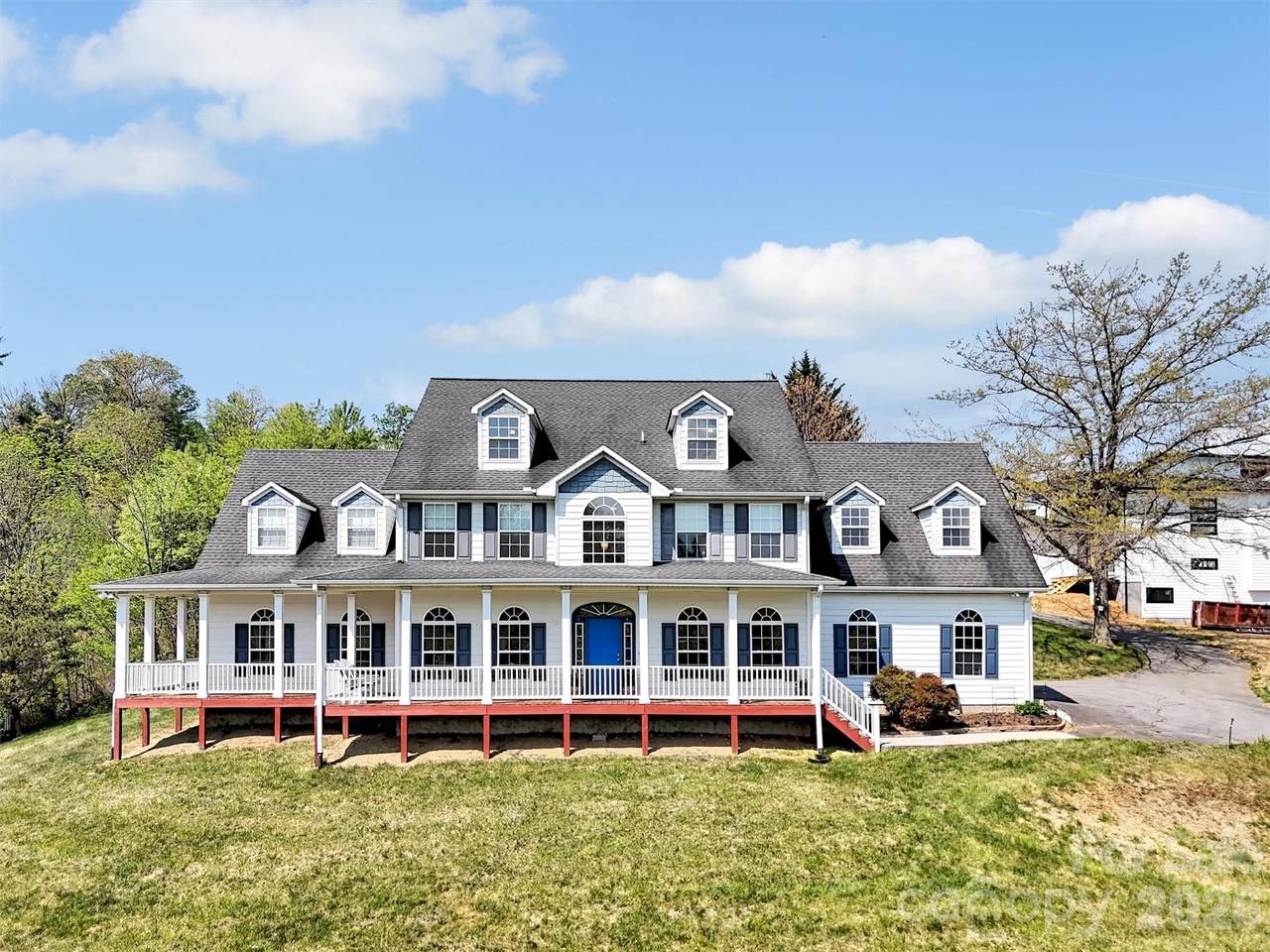237 Midway Crossing - Photo 1