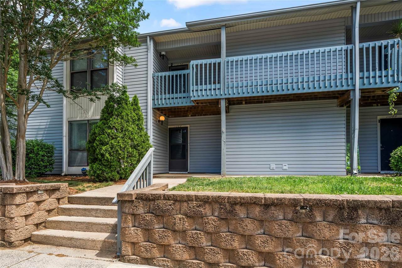 11066 Harrowfield Road - Photo 1