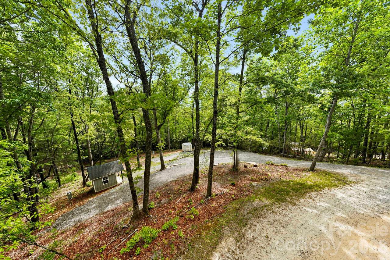 137 Bird Song Road - Photo 1