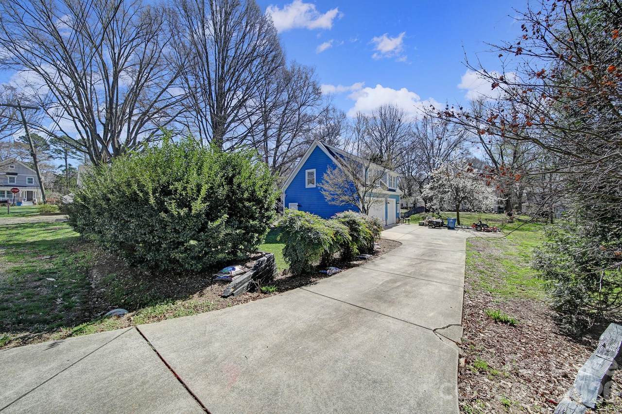 345 Jefferson Street - Photo 1