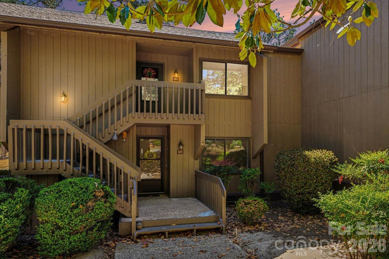 250 Sugar Gum Lane - Photo 1