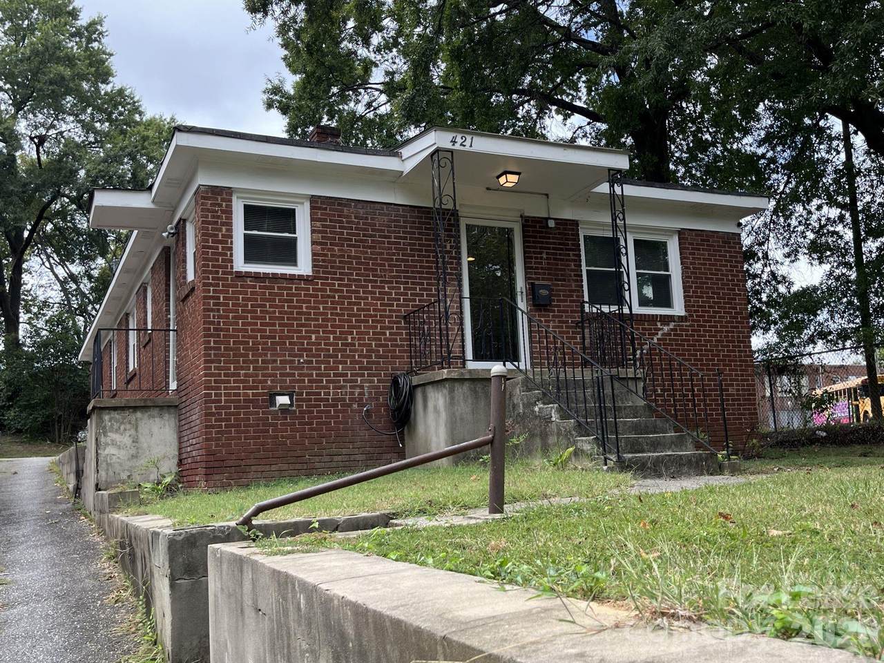 421 Kingston Avenue - Photo 1