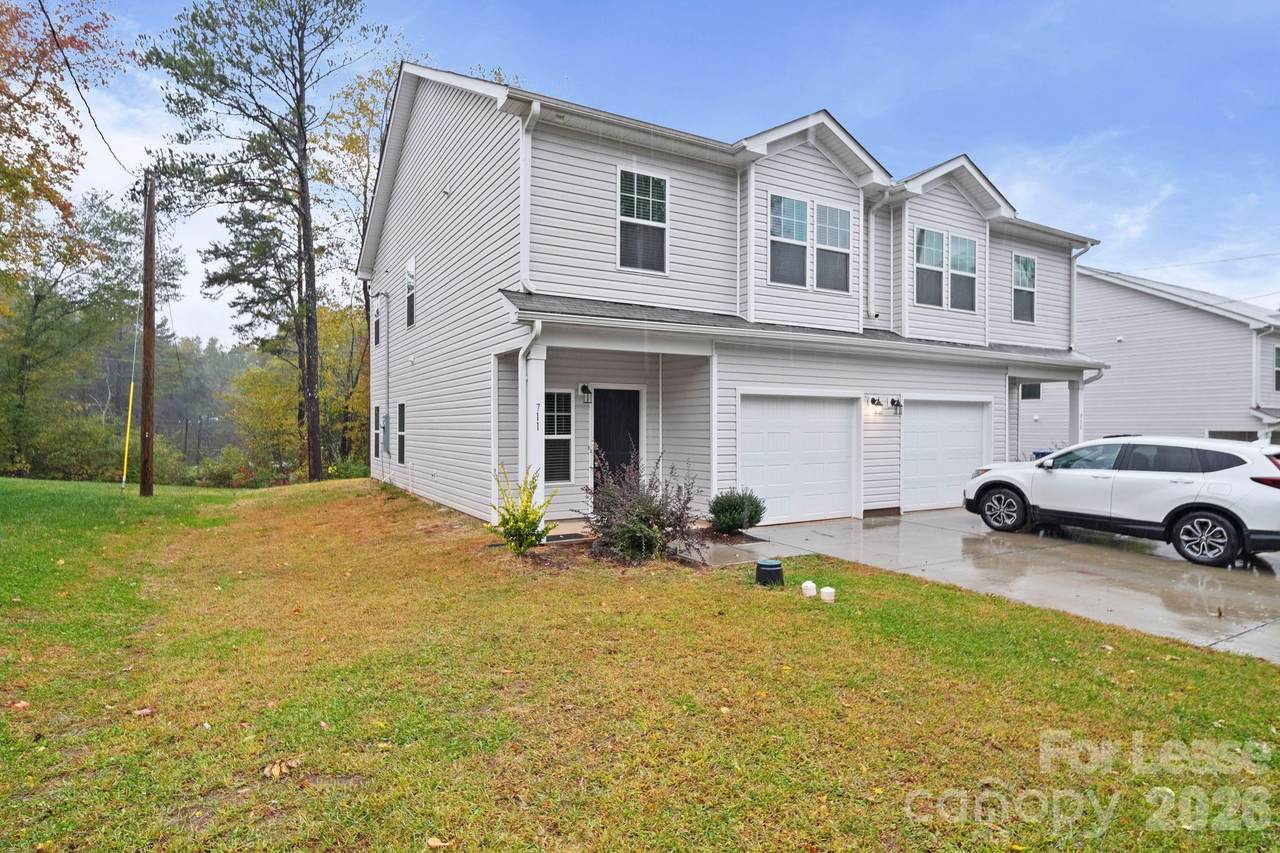 711 Lackey Street - Photo 1
