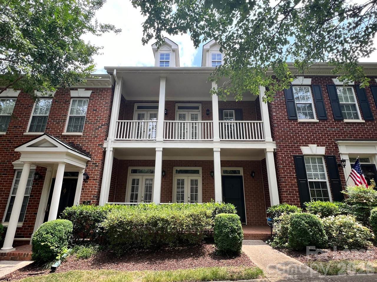 234 Twain Avenue - Photo 1