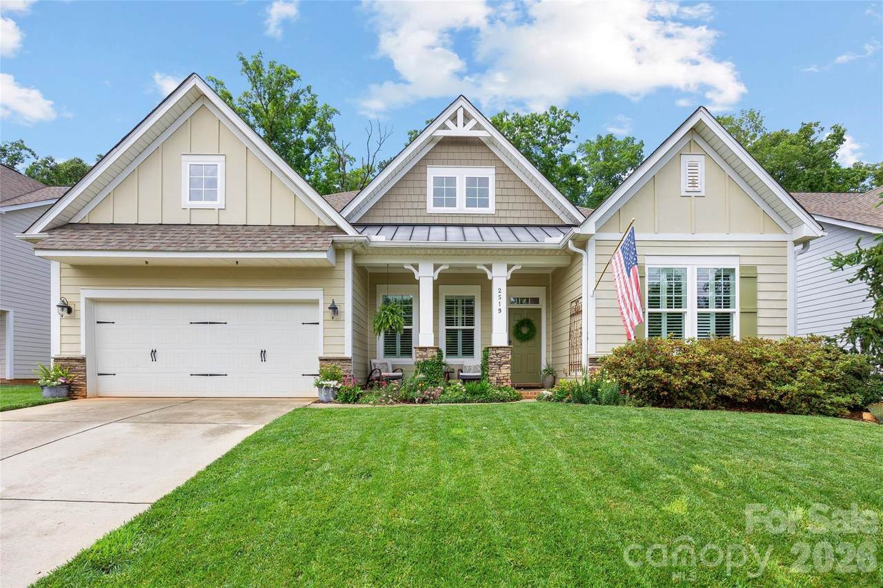 2519 Logan Caroline Lane - Photo 1