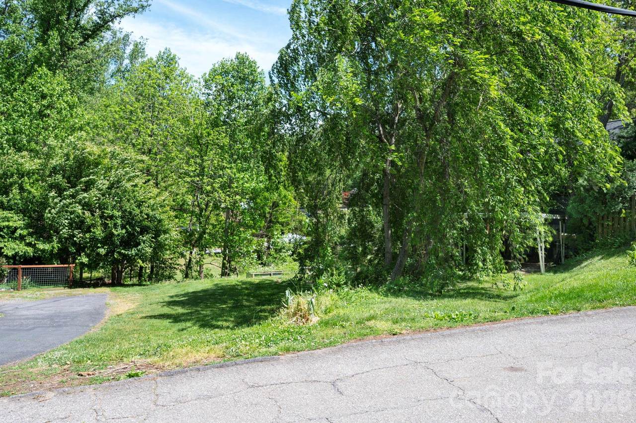 111 Dorchester Avenue - Photo 1
