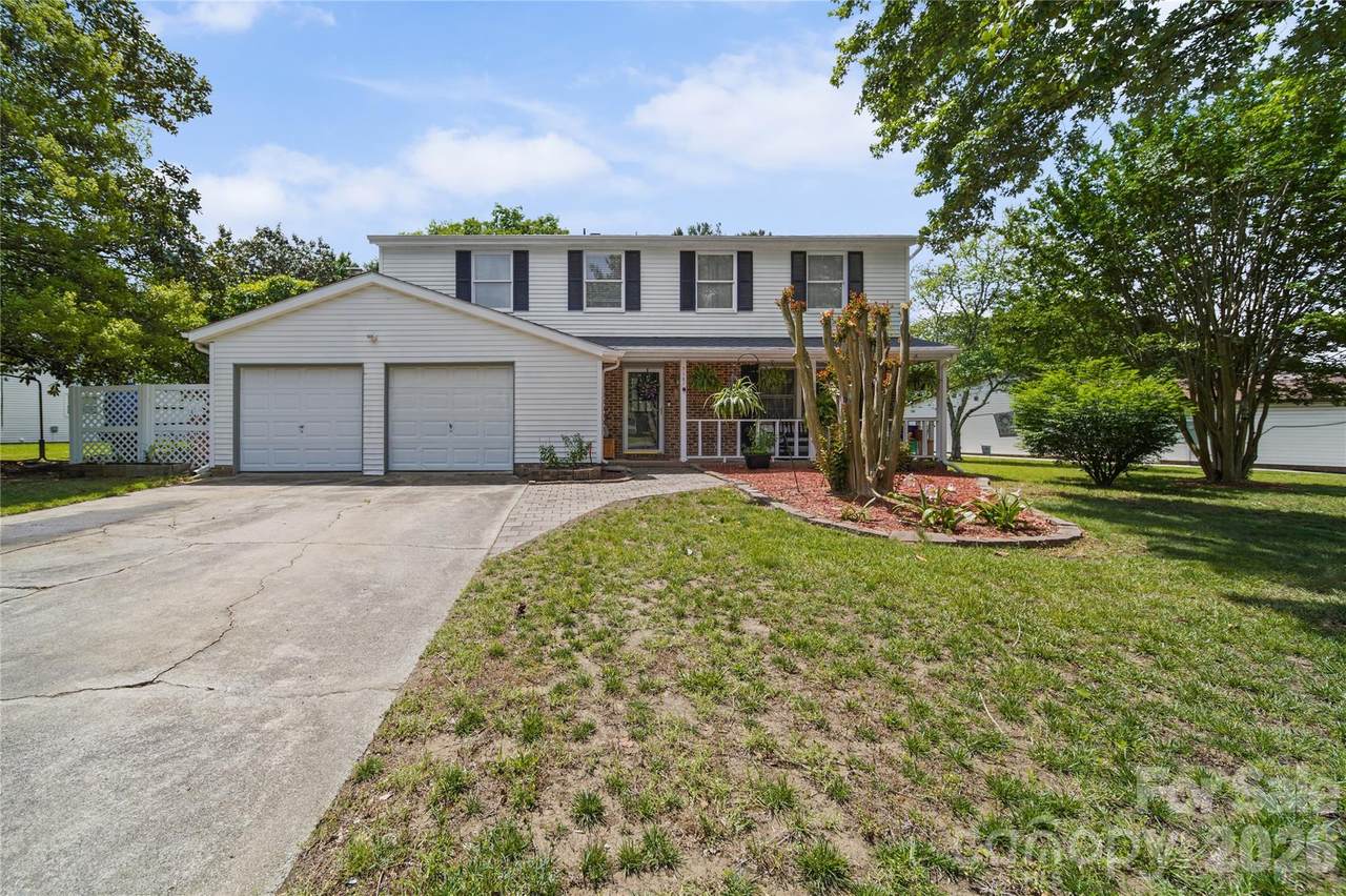 7131 Wannamaker Lane - Photo 1