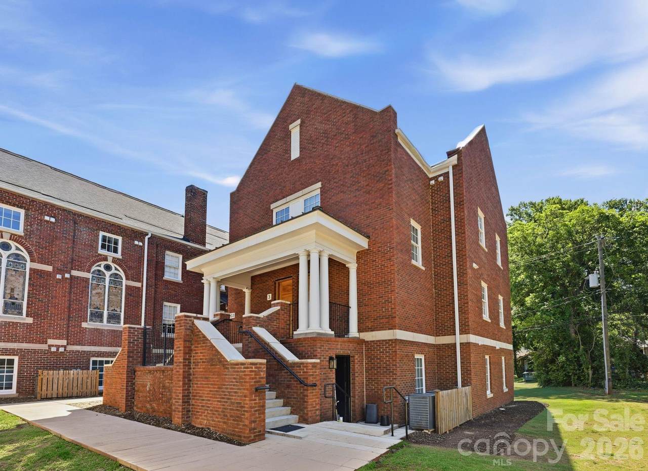 203 Grandin Road - Photo 1