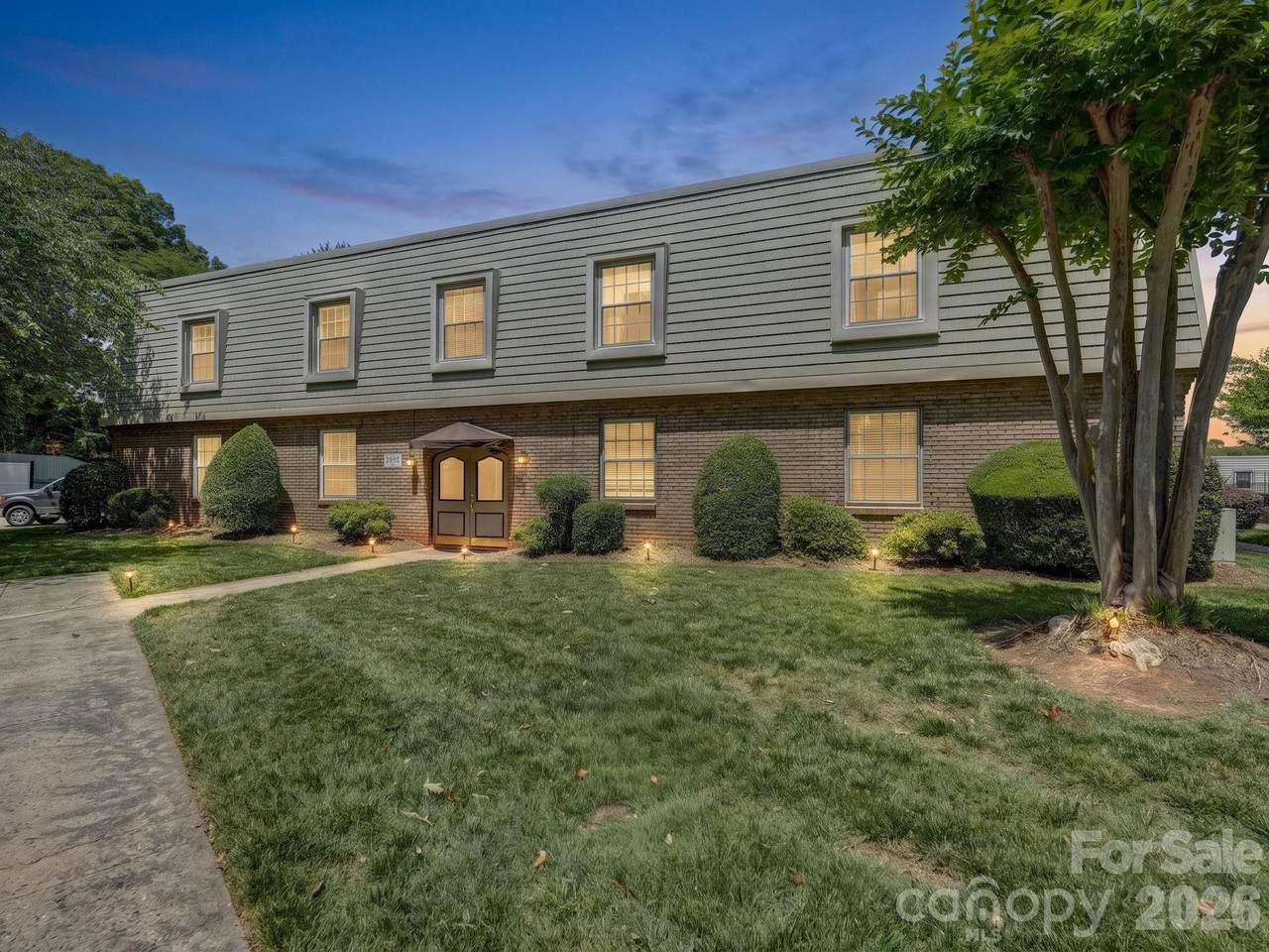 2628 Park Road - Photo 1