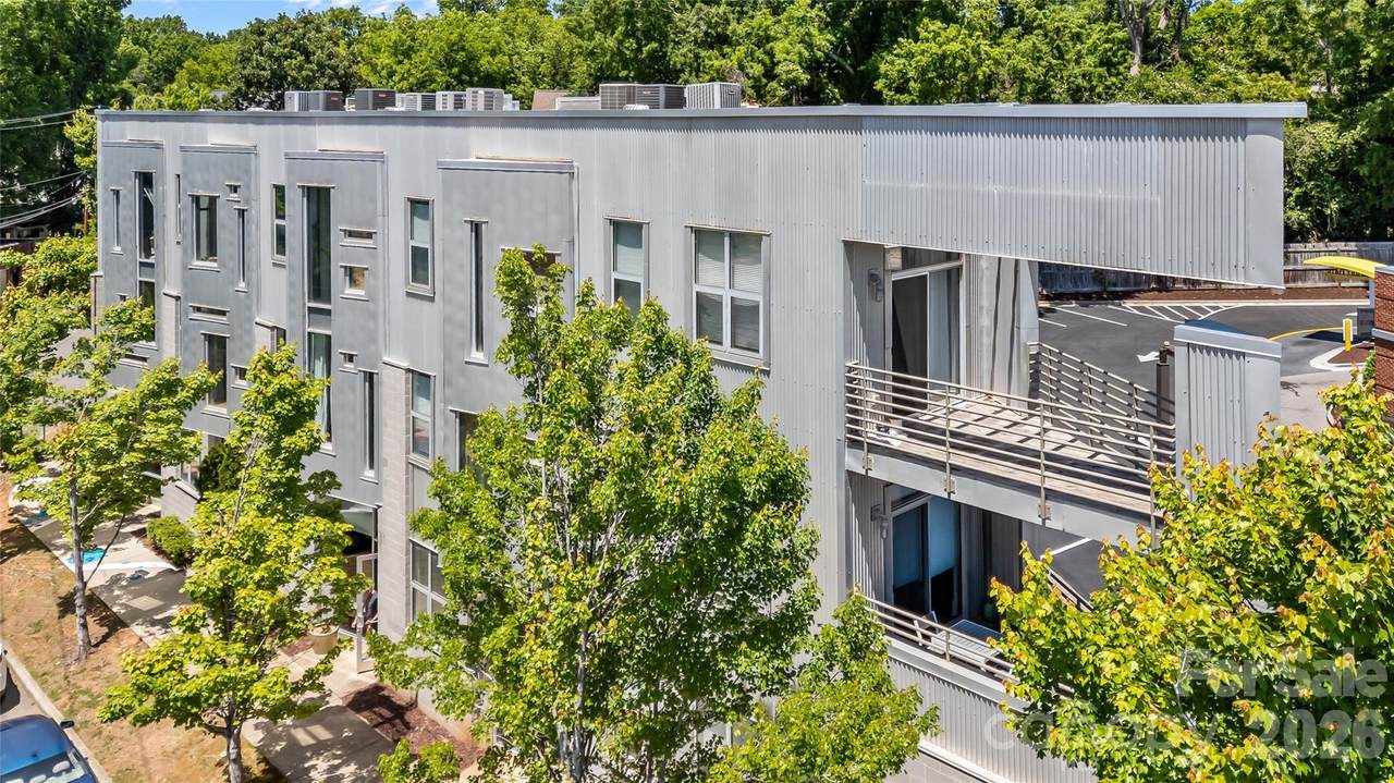 1600 Fulton Avenue - Photo 1