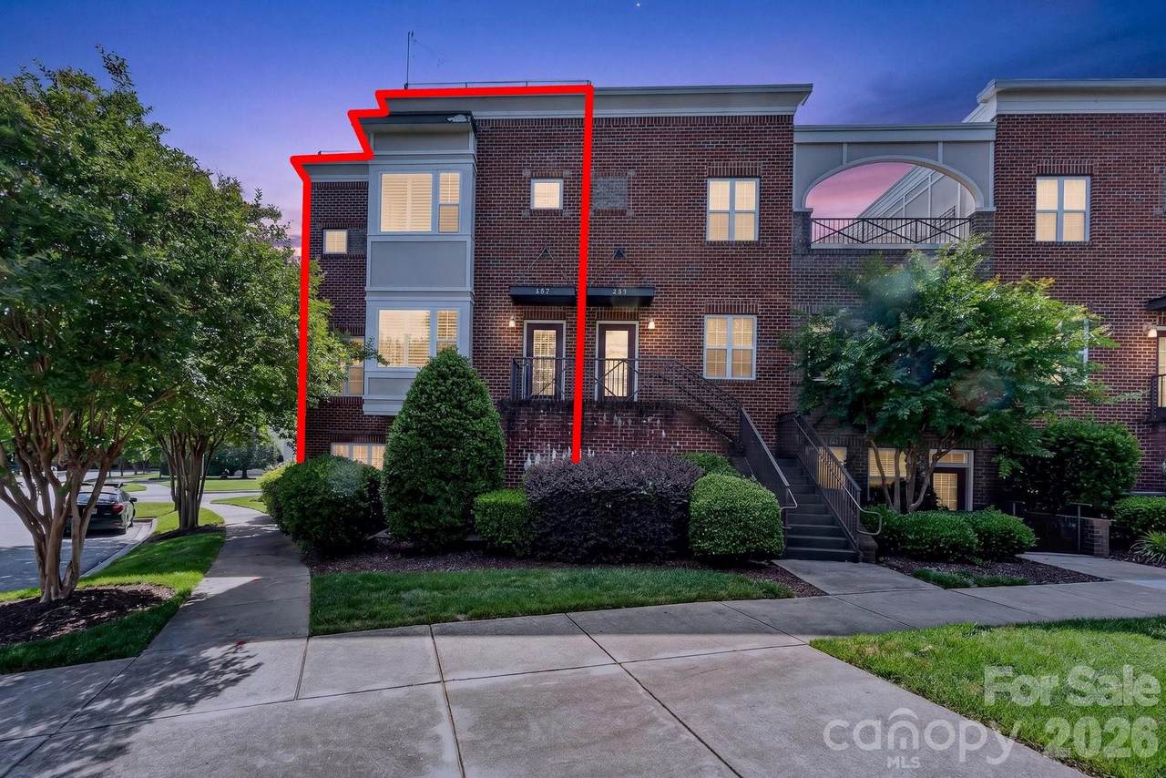 262 Harbour Place Drive - Photo 1