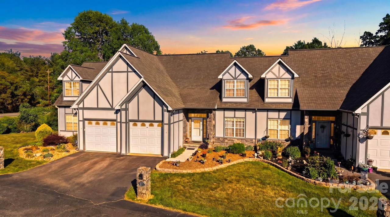 19 Heron Cove Loop - Photo 1
