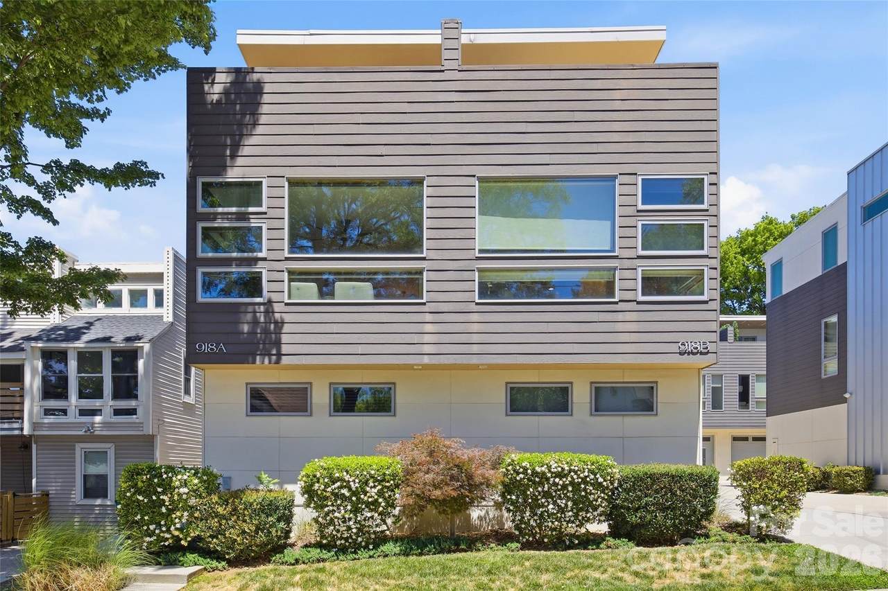 918 Greenleaf Avenue - Photo 1