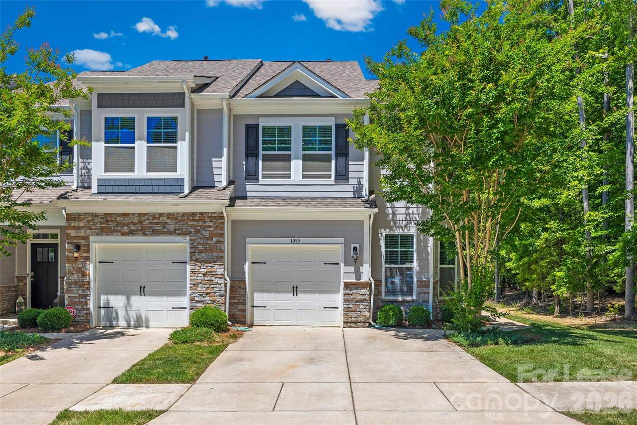 1095 Chicory Trace - Photo 1
