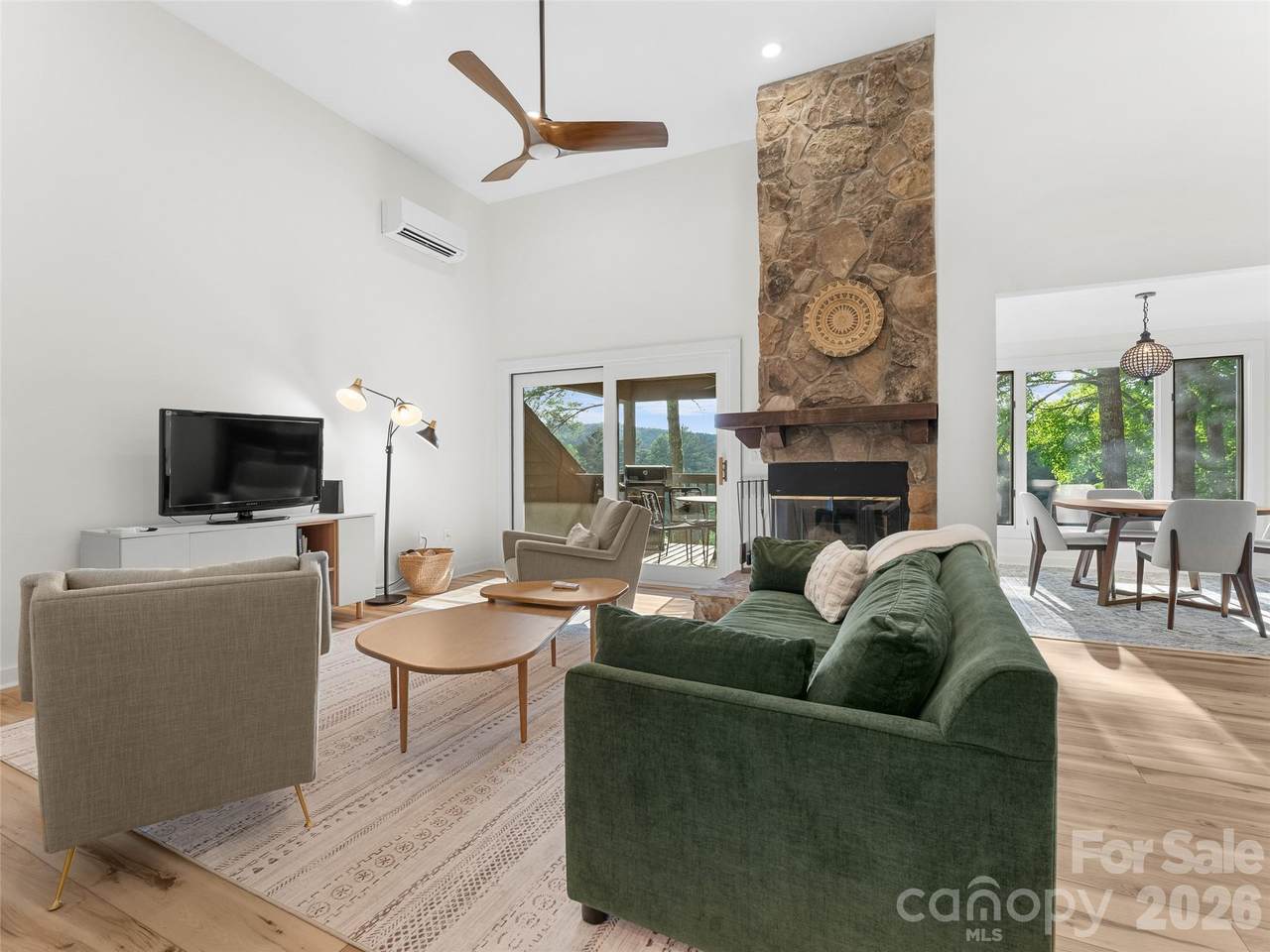 144 Racquet Club Villas Drive - Photo 1
