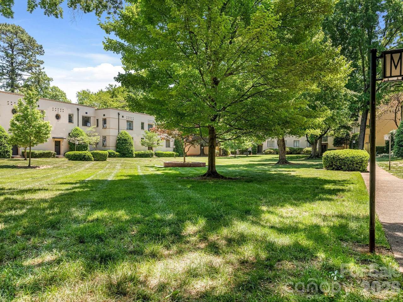 1121 Myrtle Avenue - Photo 1