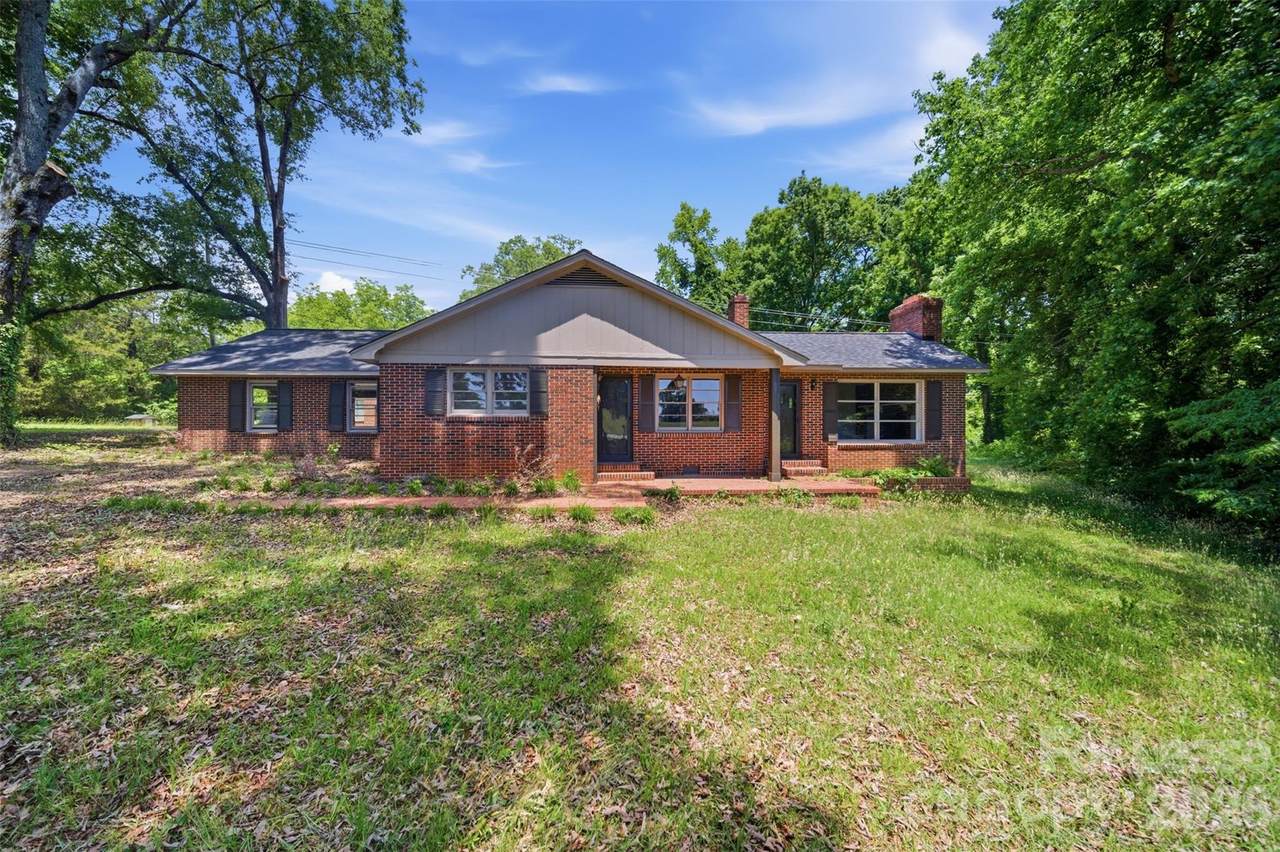 2988 Great Falls Highway - Photo 1