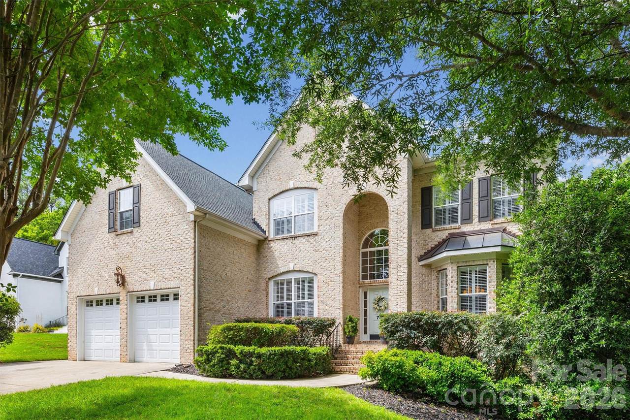 780 Fairway Point Drive - Photo 1