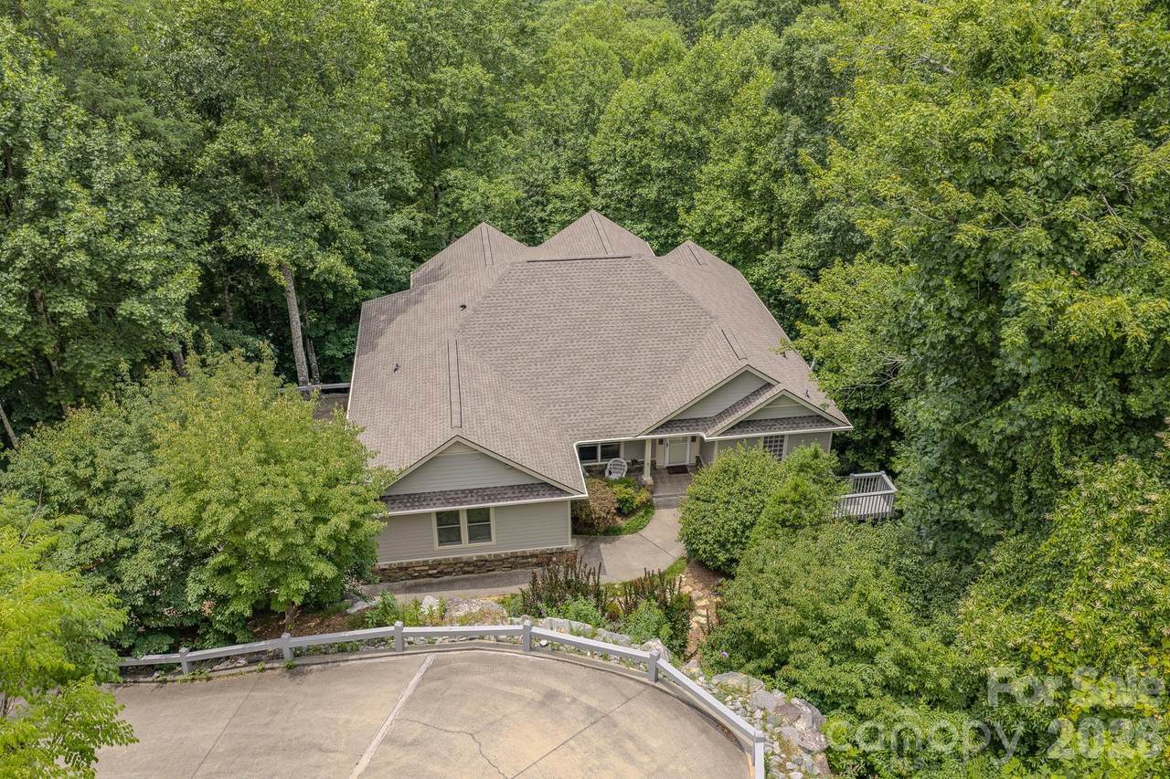 329 Mountain Crest Drive - Photo 1