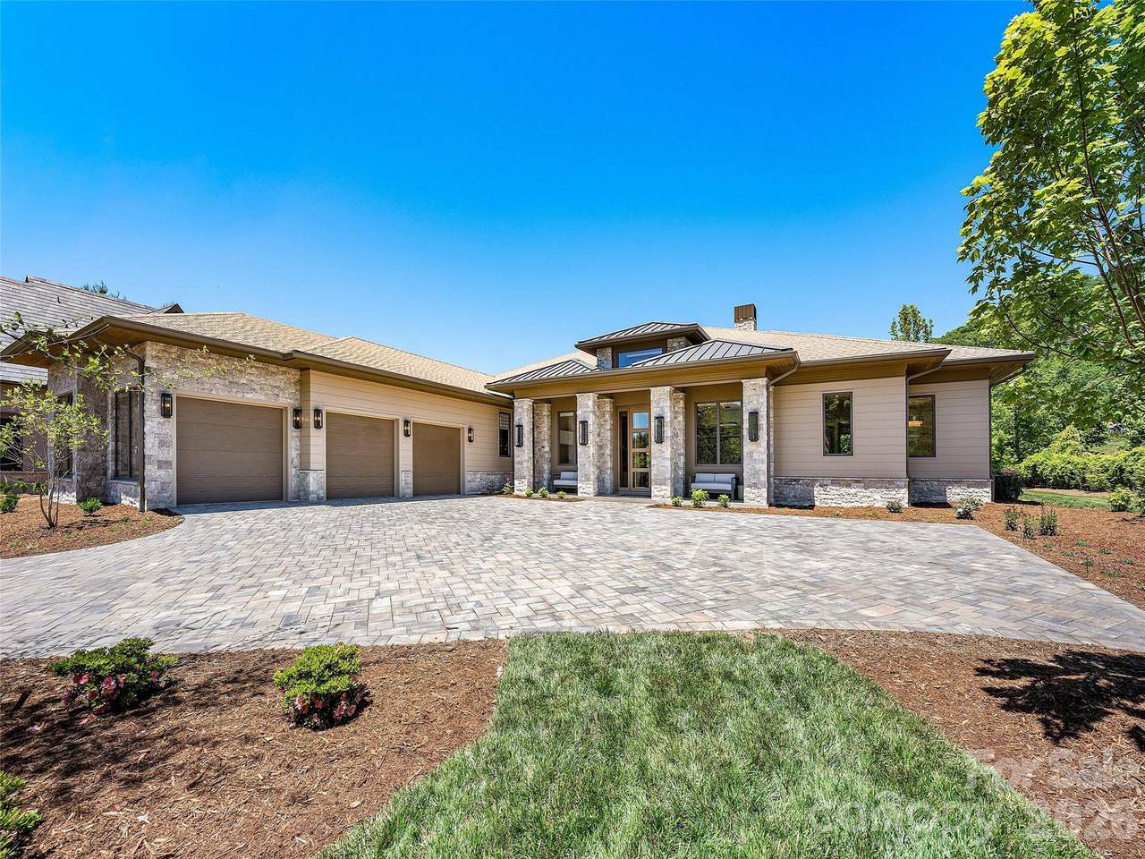 60 Walnut Valley Parkway - Photo 1