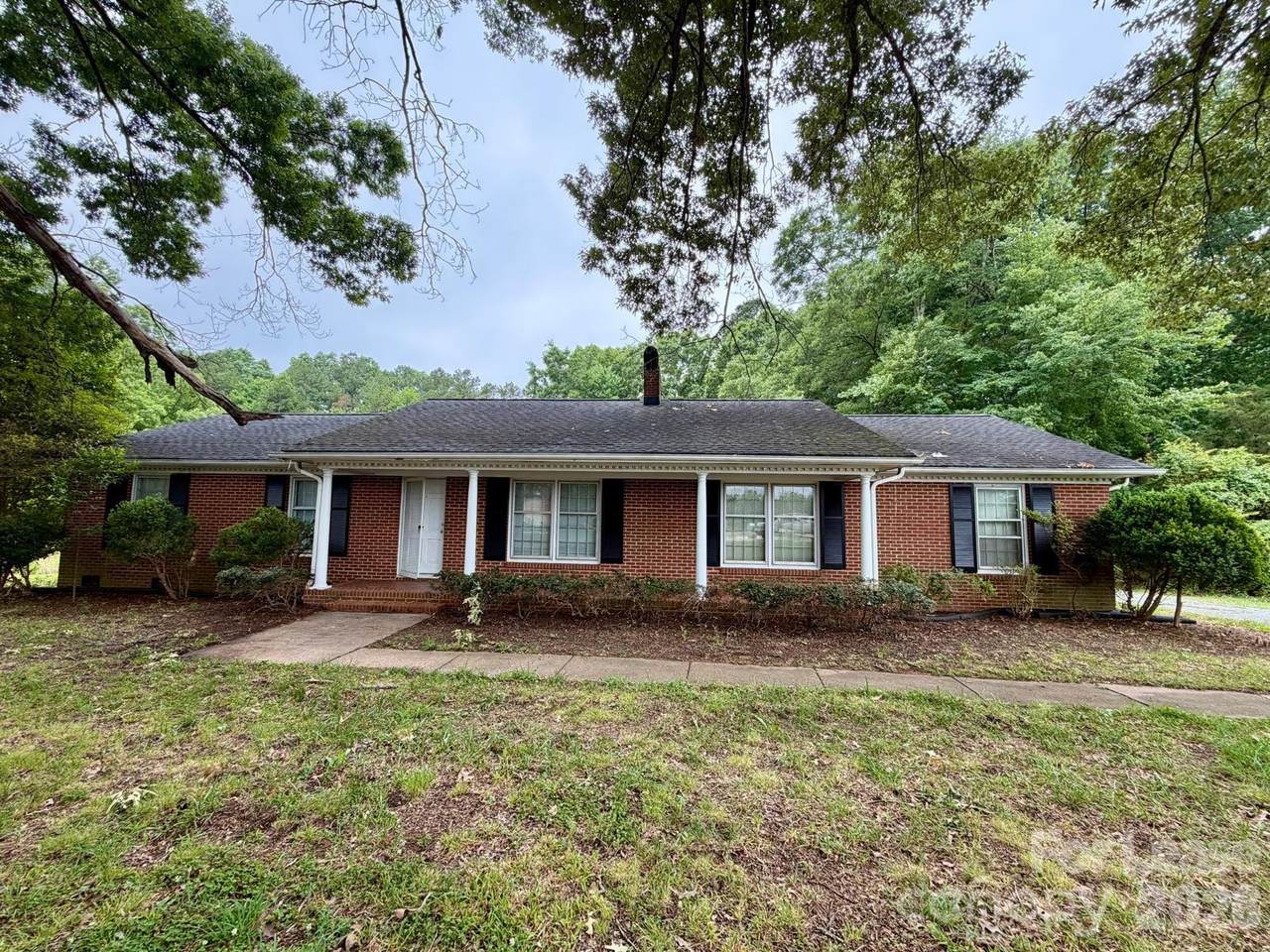 3720 Providence Road - Photo 1