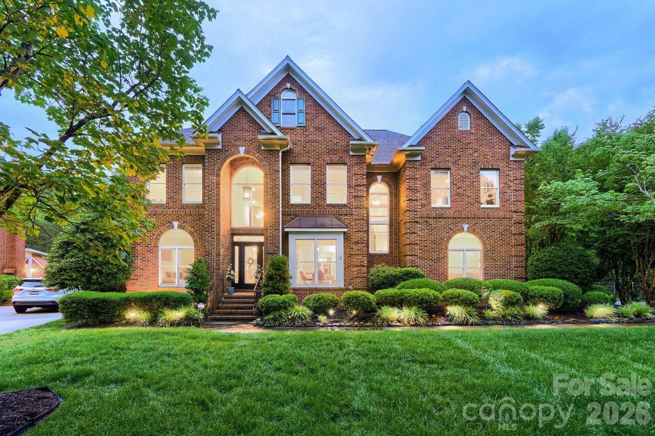 6605 Saunton Court - Photo 1