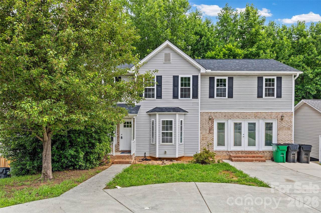 6226 Dumont Lane - Photo 1