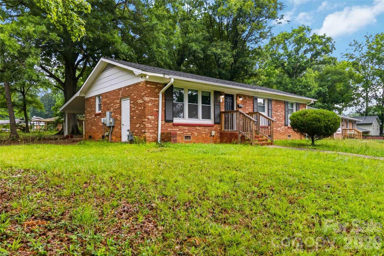1248 Rosada Drive - Photo 1