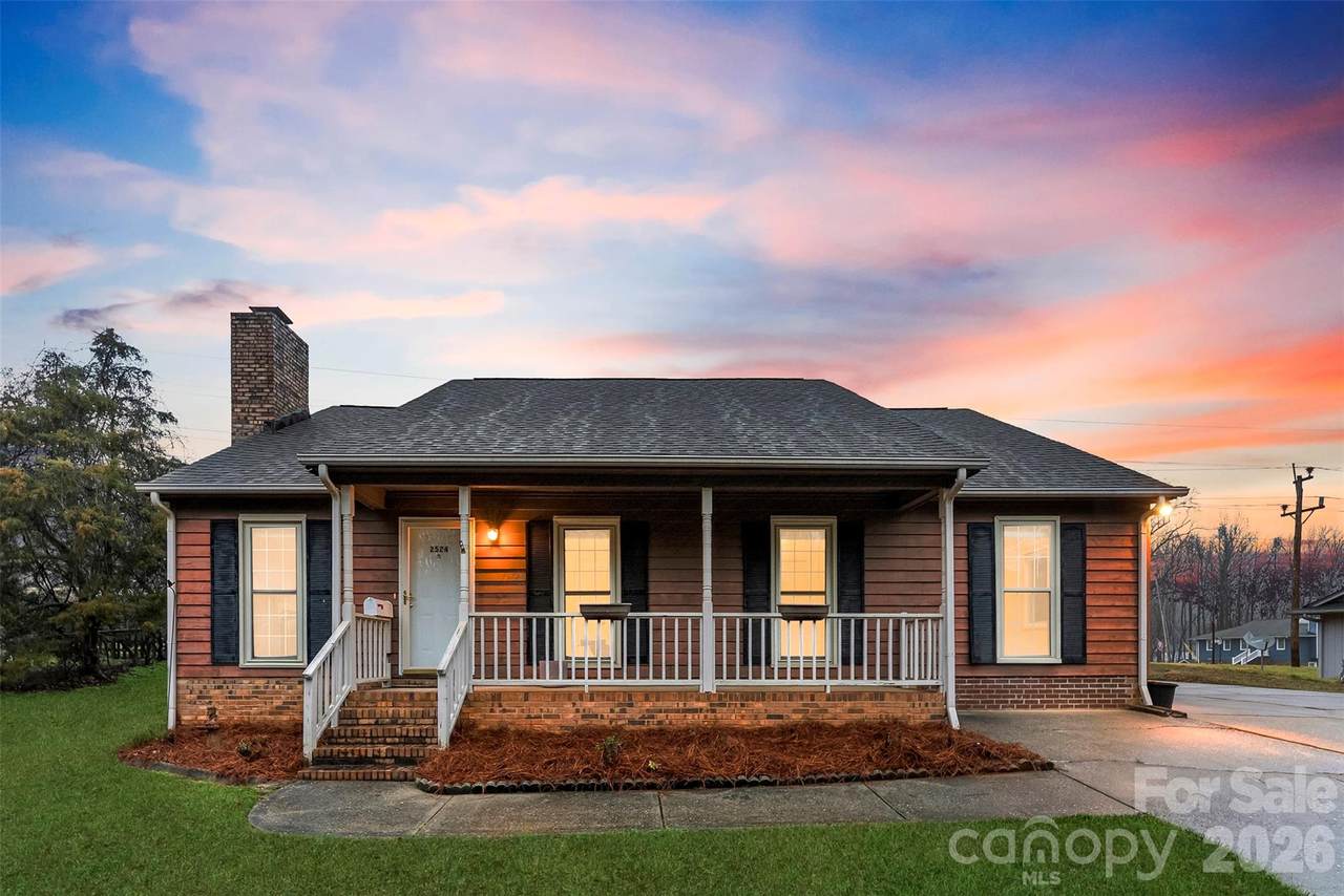 2524 Amity Avenue - Photo 1