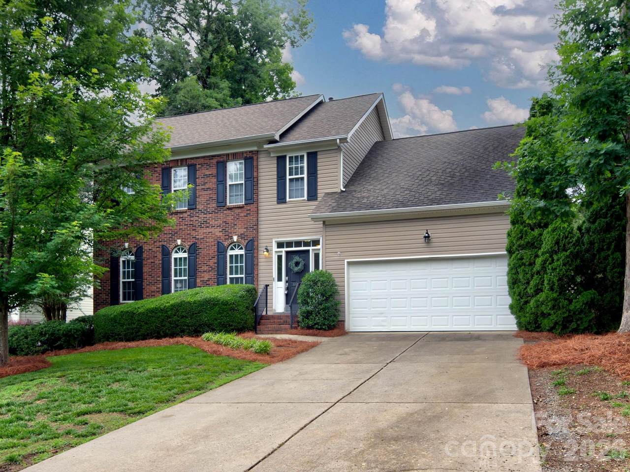 8922 Pristine Court - Photo 1