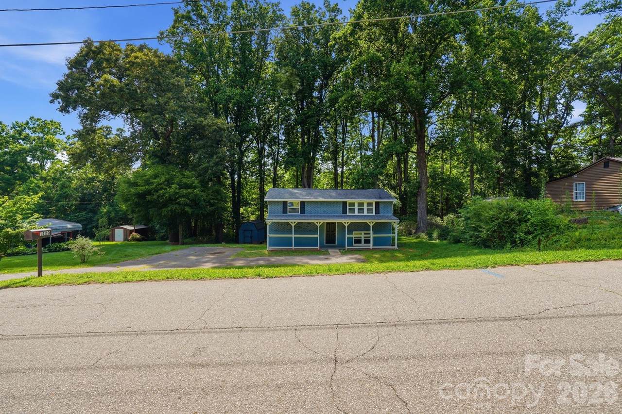 1120 Rita Avenue - Photo 1