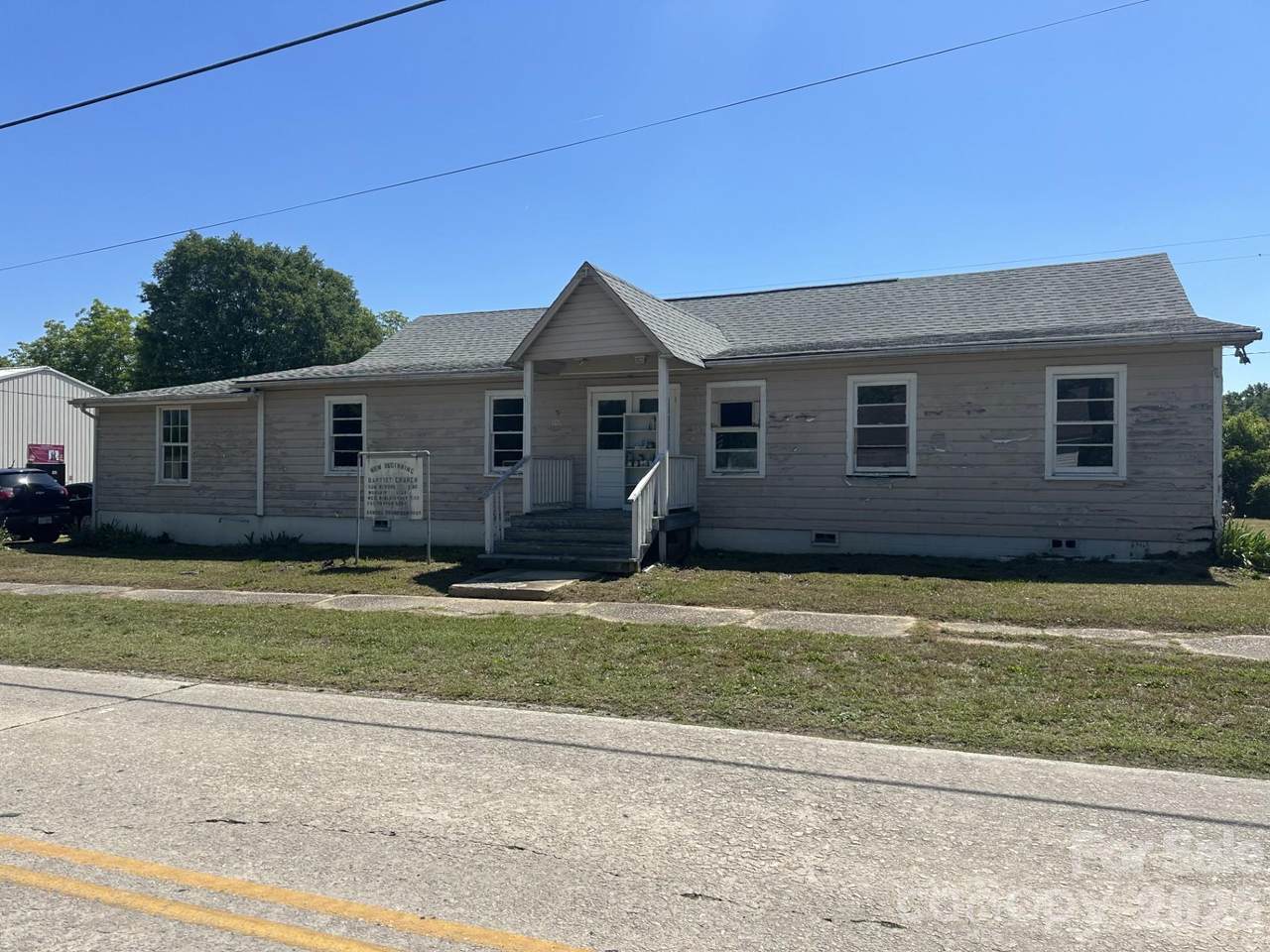 706 Old North Main Street - Photo 1