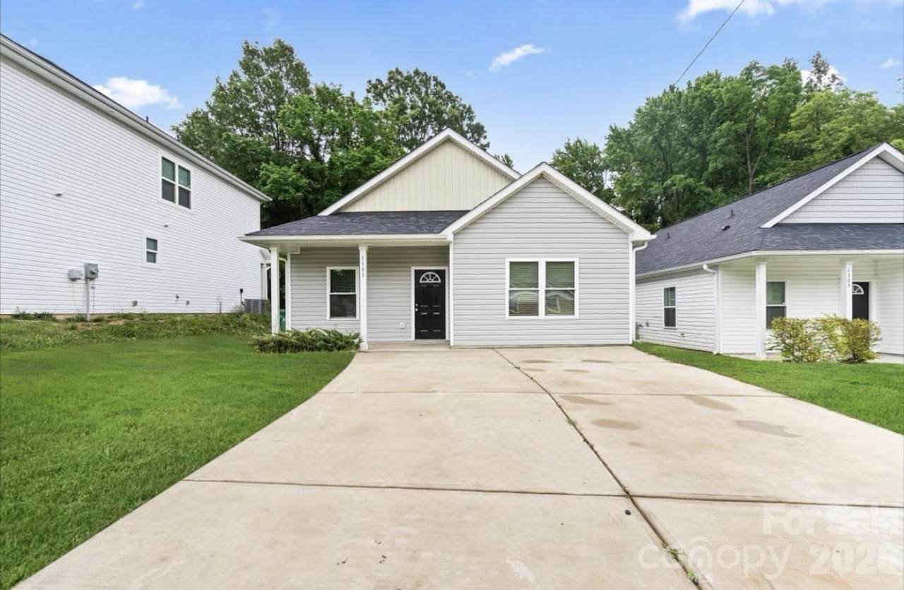 1301 Marble Street - Photo 1