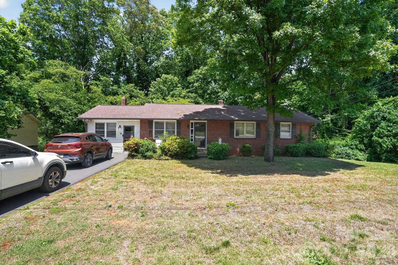 2291 19th Avenue - Photo 1