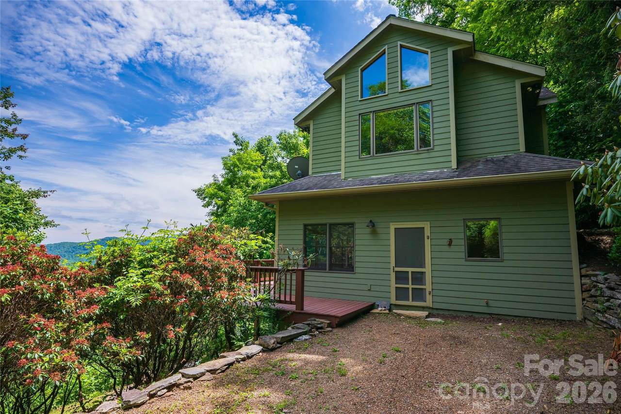 1299 Pine Ridge Road - Photo 1