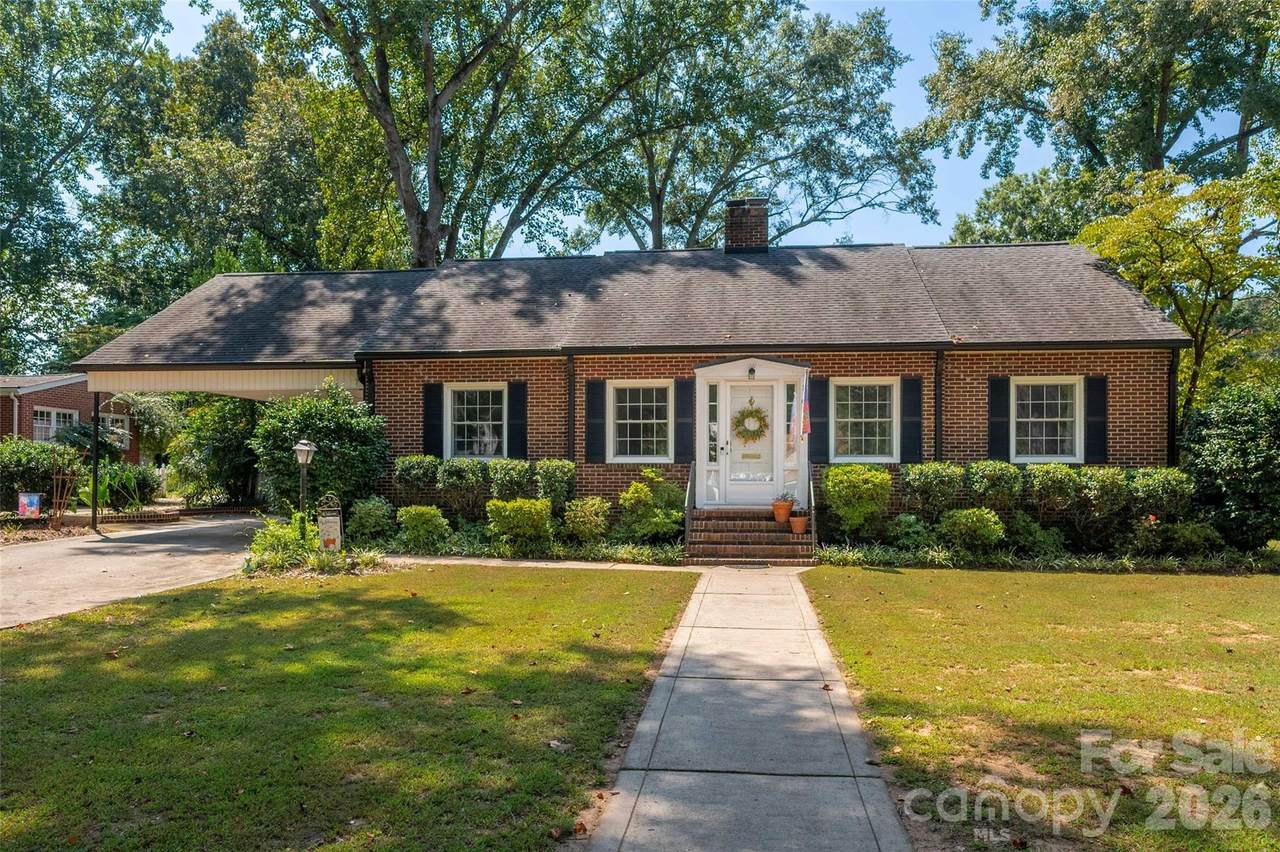116 Hill Street - Photo 1