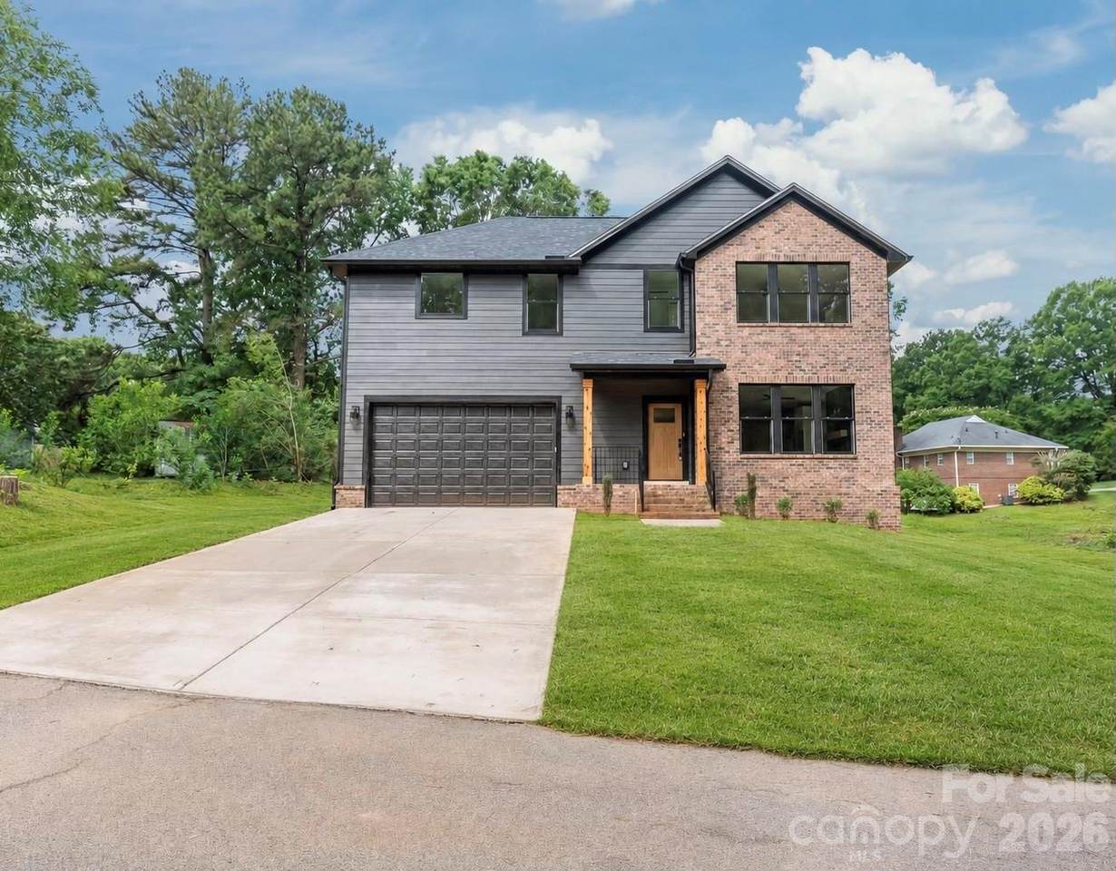 111 Keowee Circle - Photo 1