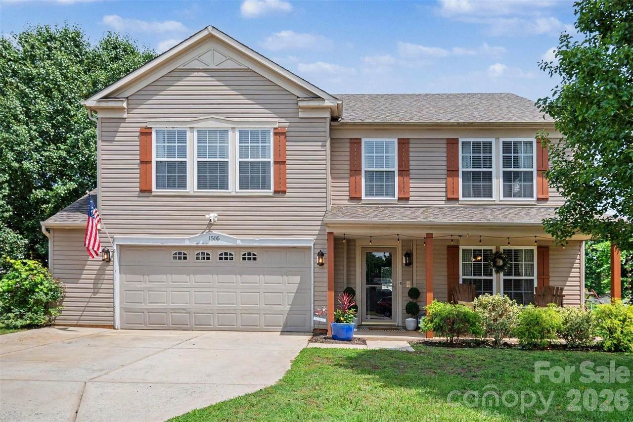 1505 Morning Dove Way - Photo 1