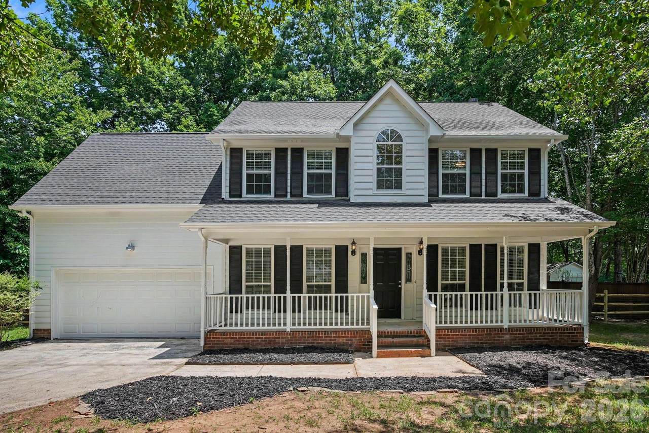 1255 Hawthorne Drive - Photo 1