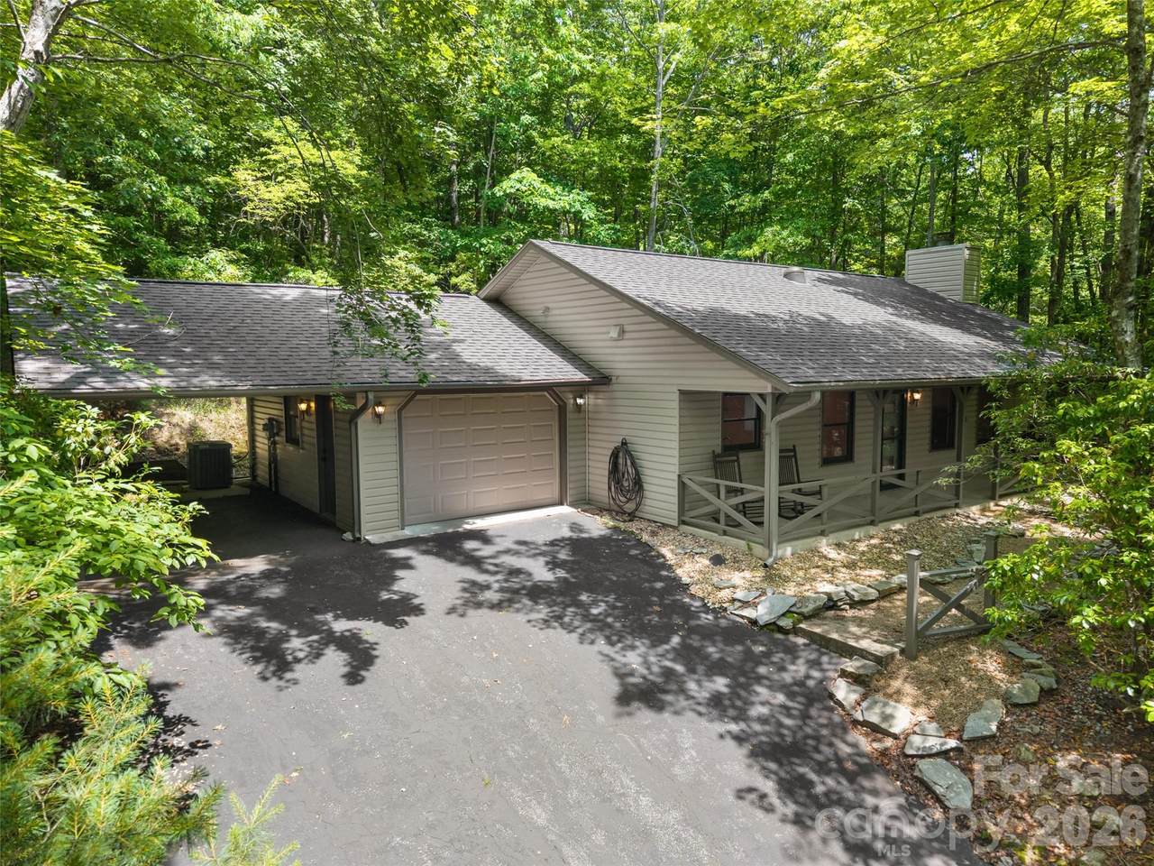 90 Cheestoonaya Way - Photo 1