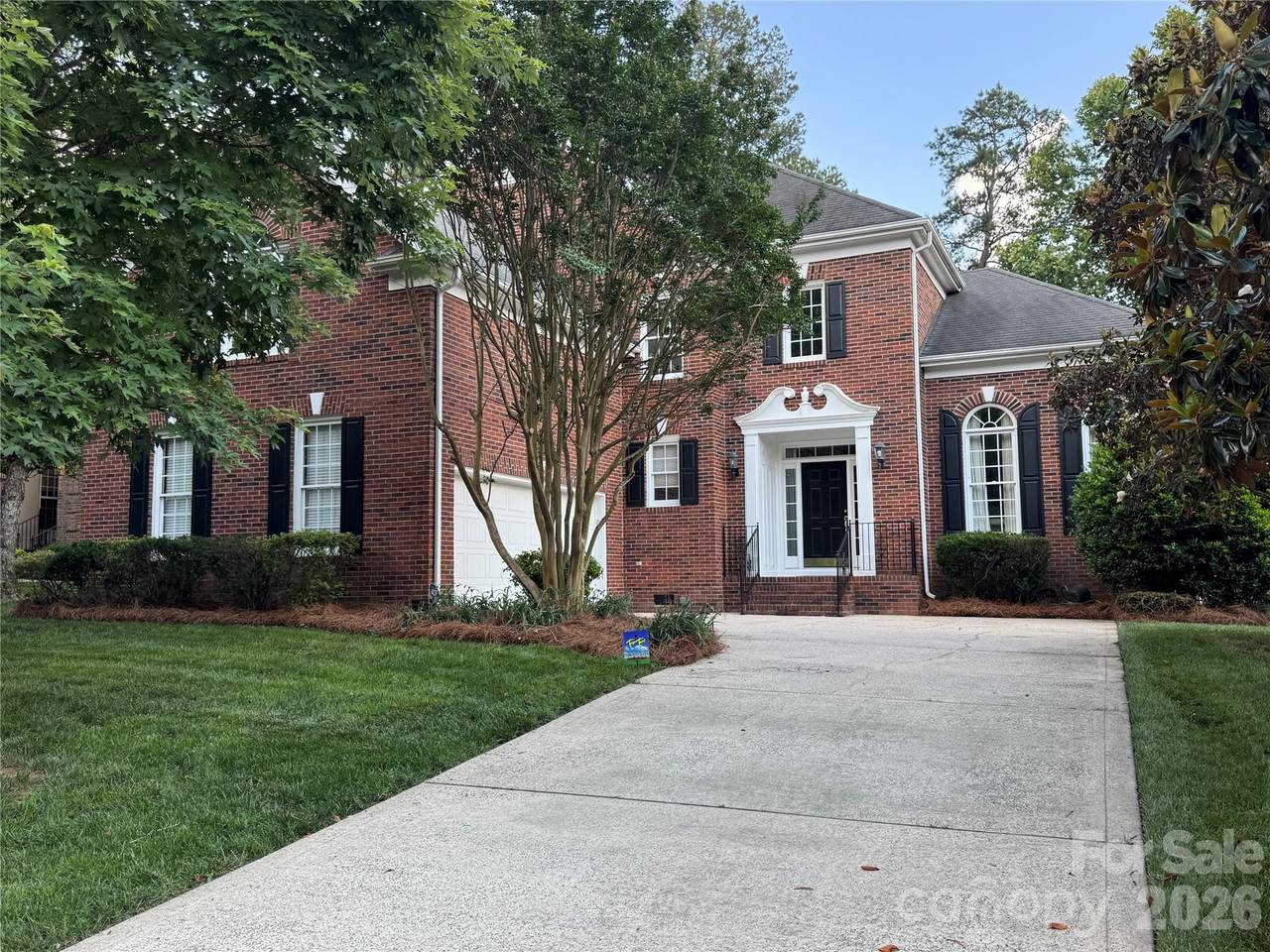 18324 Turnberry Court - Photo 1