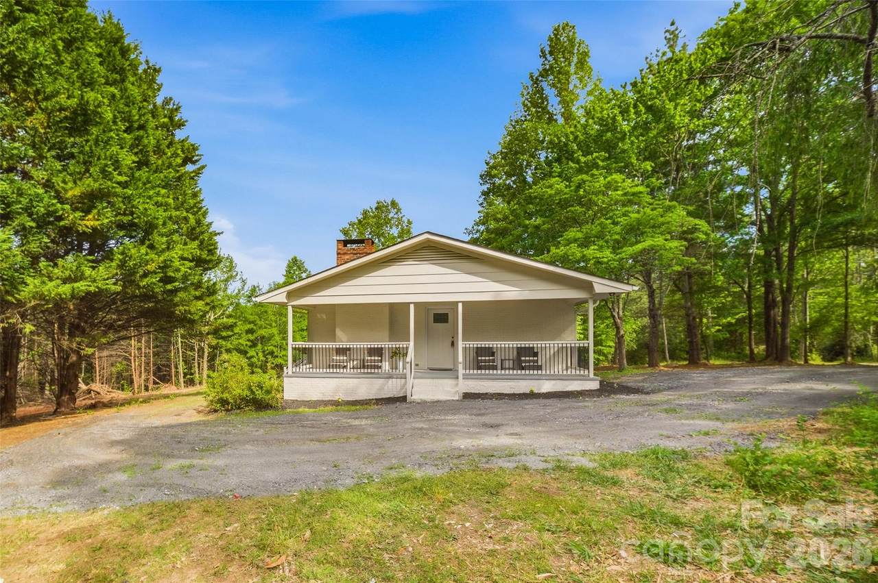 1335 Little Mountain Road - Photo 1