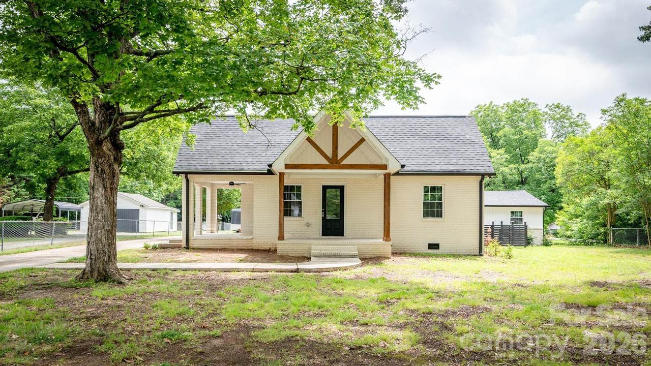 1225 Old Charlotte Road - Photo 1