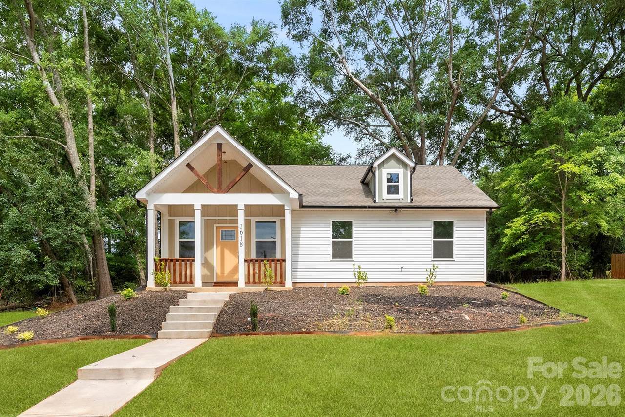 1618 Eaves Road - Photo 1