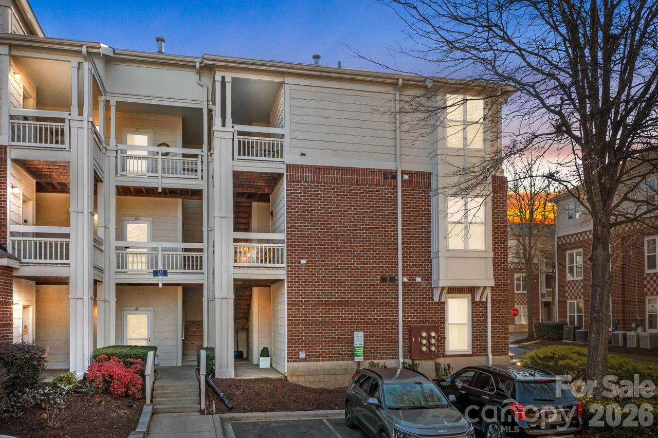713 Northeast Drive - Photo 1