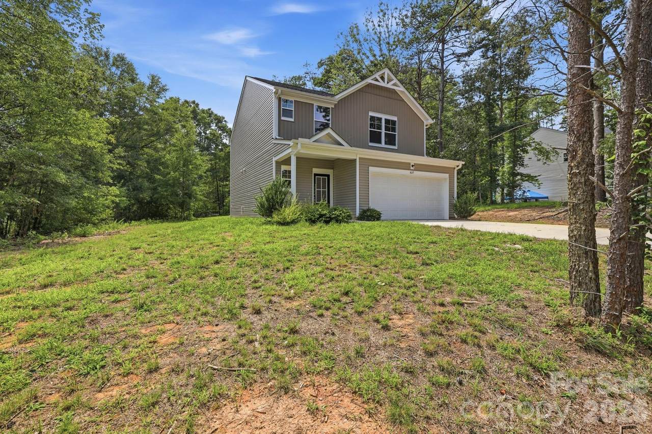 837 Old Mountain Road - Photo 1