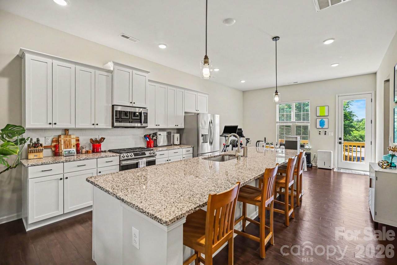 9316 Ainslie Downs Street - Photo 1