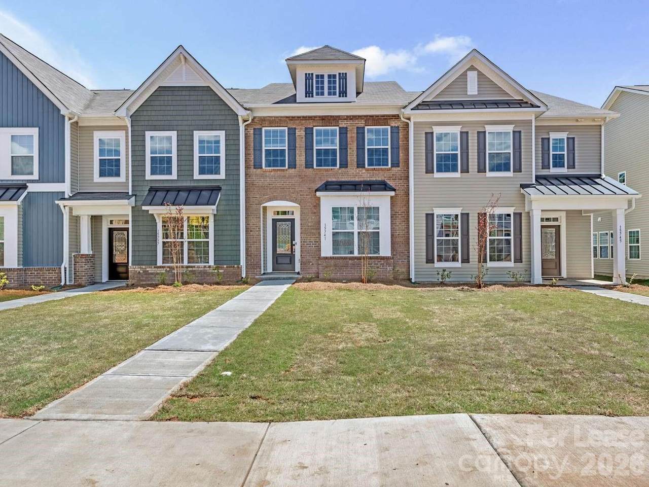 15741 Country House Street - Photo 1